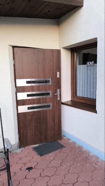Wejście do domu po pracach